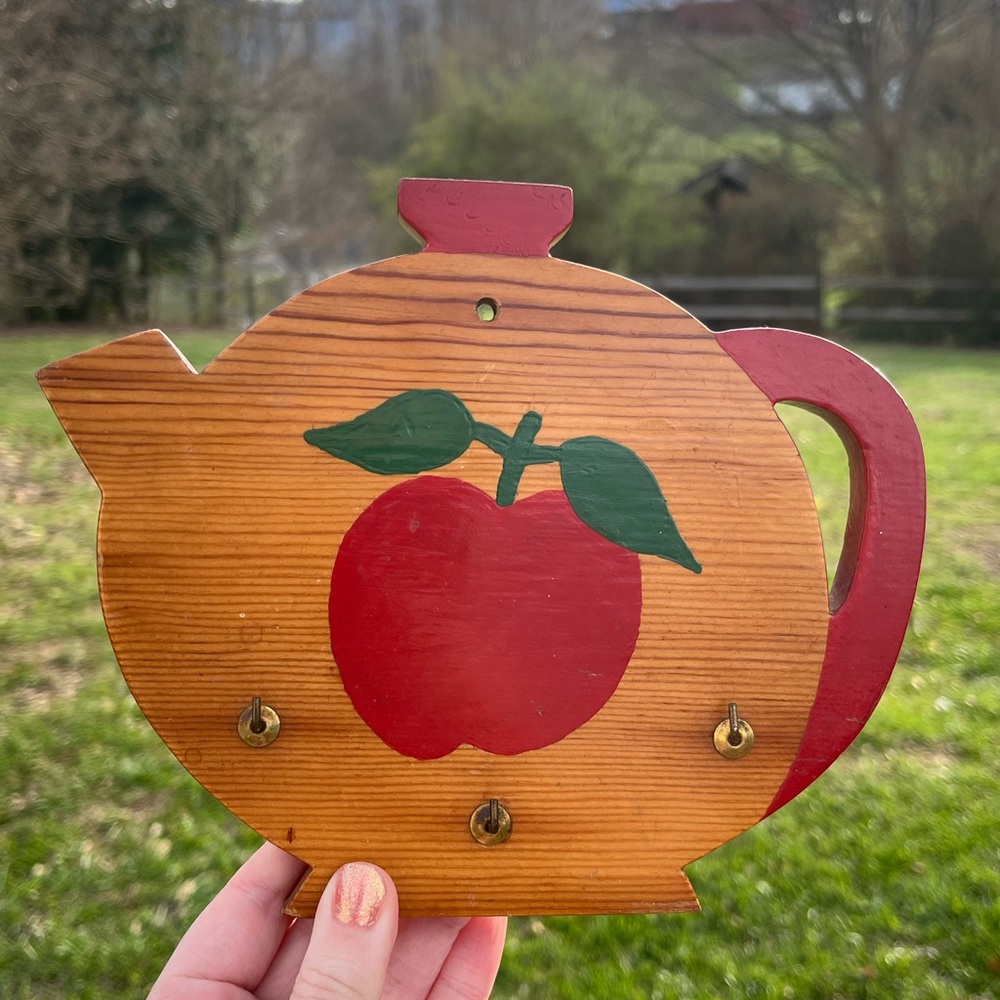 Hand-Painted Wooden Teapot Wall Hook with Red Apple